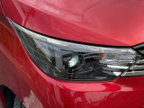 LEDヘッドランプ仕様。シャープな白光色のLEDランプを採用しました。夜の視界を明るくしてくれます。