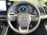 【純正革巻きステアリング】上質な革を使用することで、手にしっかり馴染みとても運転しやすいハンドルです♪