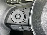 ステアリングスイッチ装備!運転しながら手元でオーディオの操作などができます。