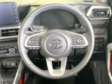 【純正革巻きステアリング】上質な革を使用することで、手にしっかり馴染みとても運転しやすいハンドルです♪