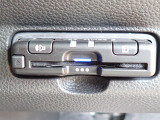 ■【ETC車載器】が装備されています。セットアップをしてお渡しとなり、ETCカードを差し込むだけで高速道路の利用が可能です。