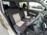 店舗にて現車の確認もいただけますので、お電話で在庫のご確認の上是非ご来店くださいませ。