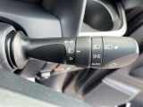 【運転席操作部】『運転席周辺の装備』の画像になります。快適なドライブを楽しむための機能が装備されています!運転席から触れるので使いやすいです!