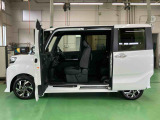 自動車保険も取り扱っておりますの無料で見積りをいたします♪ お客様のお話を伺い、お客様に合った的確なプランをご提案させて頂きます。