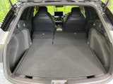 後席を格納すると、これだけの広さが!シーンに合わせたシートアレンジで、大きな荷物も積むことが出来ます♪