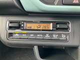 フルオートエアコンで1年中車内は快適!