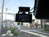 万が一のトラブルのときにも役に立つドライブレコーダーを装備しています。側面衝突や幅寄せ・割り込み対策に!