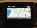 ナビゲーションはフルセグTV、インターナビ対応のGathers純正メモリーナビを搭載しています。Bluetoothオーディオ機能がありますので、スマートフォンなどの音楽も再生できます。