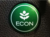 ★ECONスイッチ★ エコドライブを加速しよう!スイッチをONにすると、運転の仕方によるロスを抑え込み燃費をよくするようクルマが頑張ります(*^ー^*)燃費向上にチャレンジ♪