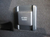 非常時やキャンプなどに役立つAC100Vコンセント付きです。