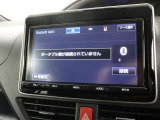 ラジオ、CD/DVD再生、TV、Bluetoothとメディアも豊富です。