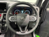 滑りにくく、なじみやすいハンドルです