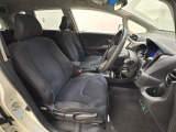 前席の画像です。是非運転席に座っていただき視界等をご確認ください。