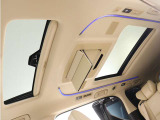 【ツインサンルーフ】サンルーフ装備車両!高級感もアップ、大人気オプション解放感溢れる快適なドライブをお楽しみください♪