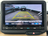 バックカメラも付いています! 運転が不慣れな方でも安心して駐車が可能です!