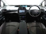 高いホールド性で運転姿勢が安定します。長距離ドライブでも疲れにくいのが魅力です。快適なドライビングライフをお送りください♪