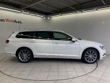 ●Volkswagenを知り尽くしたスペシャリストが隅々まで整備●各モデルの情報がインプットされた専用テスターで過去の細かな不具合を確認。モデルごとや部位ごとに専用スペシャルツールを用いて整備します。
