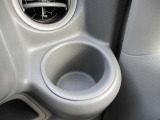 運転席で使用できるドリンクホルダーです。