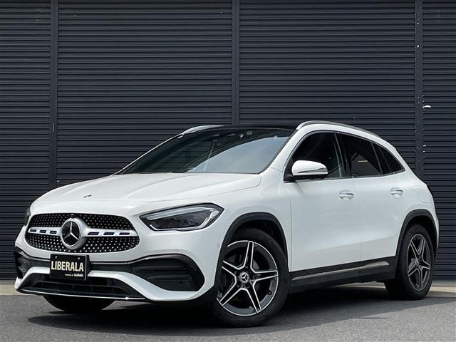 GLAクラス GLA200d 4マチック AMGライン 4WD 4WD サンルーフ