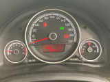 Volkswagen純正インフォテイメントシステム。フォルクスワーゲン車専用に開発された最新のオーディオシステムを採用。多彩な機能で快適なドライビングをサポートします。