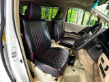 運転席シート廻りは使用感も少なく、良好な状態となっています。丁寧に使われていたことがよくわかりますね。