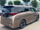 【GLIONグループ GSQUARE】の車輌をご覧頂き、誠にありがとうございます。お客様にピッタリなお車を弊社スタッフがご案内させて頂きます。