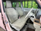ドライバーによって運転しやすいポジションは異なり、あの車はどうなのか不安なこともありますよね。気になるお車は店頭で乗り込んでご確認いただけます♪