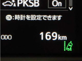 ワンオーナー車で走行距離の少ないハイエースVです。