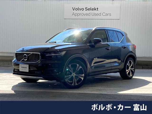 XC40 B4 AWD インスクリプション 4WD 