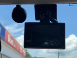 社外ドライブレコーダー付いてます。