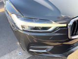 LEDヘッドライト:夜間走行時も良好な視界を確保し安心して運転できる高輝度LEDヘッドライトを装備!点灯速度が早く、消費電力も抑えられています。