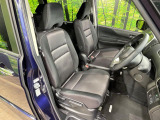 ドライバーによって運転しやすいポジションは異なり、あの車はどうなのか不安なこともありますよね。気になるお車は店頭で乗り込んでご確認いただけます♪