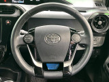 【純正革巻きステアリング】上質な革を使用することで、手にしっかり馴染みとても運転しやすいハンドルです♪
