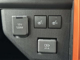 ★USB充電端子★スマートフォンやタブレットの充電ができるように!★シートヒーター★運転席・助手席に装備!