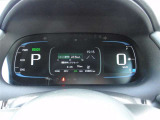 視認性の良いメーターで運転も快適です!