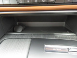 【こちらの車両は店頭での現車確認、弊社にご入庫頂ける方限定の販売とさせて頂きます。遠方のお客様には大変申し訳ございませんがご了承をお願い致します。】