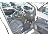 3008 GT ハイブリッド4 4WD 