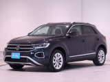 Volkswagen博多 認定中古車センターへようこそ。この度は私どものお車をご覧いただきありがとうございます。