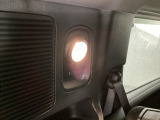 【カーゴスポットライト】カーゴルームを明るく照らします。