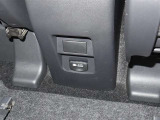 アウトドアが更に楽しめる♪車内外で1500Wまでの家電品が使える装備で、車内外でコーヒーメーカーや湯沸かしポット、簡易電子レンジなどが使えますよ(*^^)v