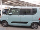 当社の優秀なスタッフがしっかり点検整備をさせていただいてからご納車いたします!さらに!ワイパーゴム、エレメント、エアクリーナーを新品交換させて頂いています!