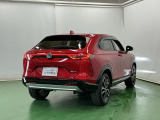 新しいハイブリッドシステムe:HEVは市街地走行では電気自動車に近いハイブリッドシステムでモーターが主役で走行します。充電の為にエンジンが始動しても優れた遮音性能で車内はとても静かで快適です