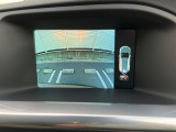 【パークアシスト・カメラ】駐車時に後方がリアルタイム映像で確認できます。大型商業施設や立体駐車場での駐車時や、夜間のバック時に大活躍!運転スキルに関わらず、今や必須となった装備のひとつです!