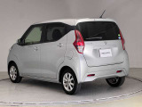 【ワイド保証】日産販売店の中古車には、無料で保証が付いています。走行距離無制限で、無料保証期間は1年間から。品質に自信があるから実現した、日産ならではの保証です。