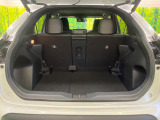 普段のお買い物や通勤、送迎等に十分な荷室スペースを確保しております。セカンドシートを倒すと、大きな荷物の積載も可能です♪