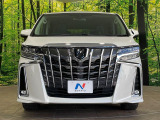 弊社では、全車『修復歴なし』のお車のみ取り扱っております。専任バイヤーによる厳選した仕入れの後、入庫後の車両チェックを行い、ネクステージが認定した高品質な中古車をご提供しております。