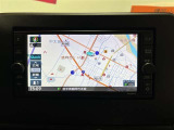 お出かけに便利なカーナビ付き。