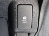 VSA(Vehicle Stability Assist)が装備!!VSAはコーナリング時の横滑りを抑制する機能と車両の急激な挙動変化を抑える機能で、安定した走行を実現しています!!