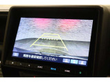バックカメラが装備されており、後方の安全確認はもちろんのこと狭い場所での駐車や雨の日・夜間など視界の悪いコンディションでのストレスの軽減にもなります!