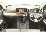 見通しのよいすっきりとした視界で、運転もしやすいです。